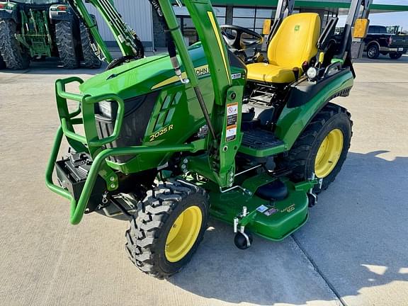 Image of John Deere 2025R Primary image