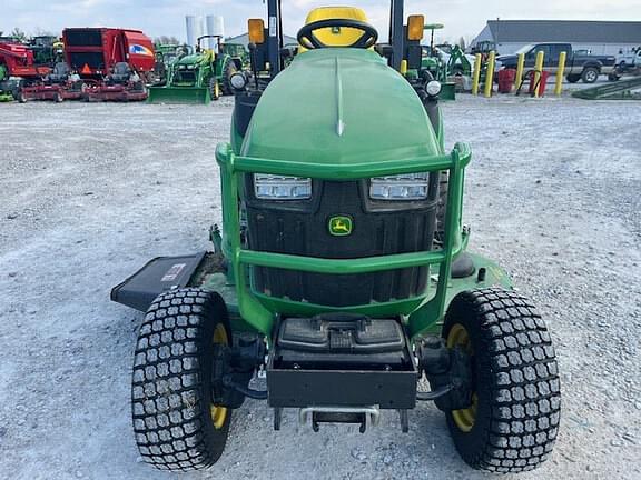 Image of John Deere 2025R equipment image 4