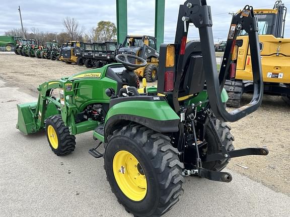 Image of John Deere 2025R equipment image 1