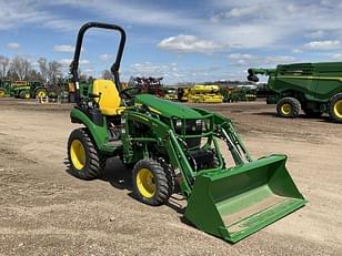 Main image John Deere 2025R 6