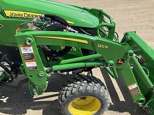 Main image John Deere 2025R 9