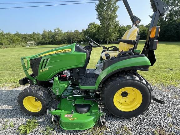 Image of John Deere 2025R Primary image