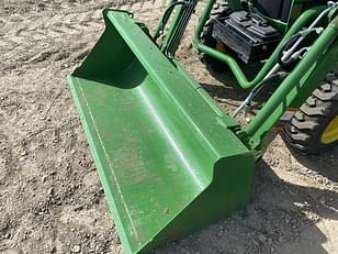 Main image John Deere 2025R 18