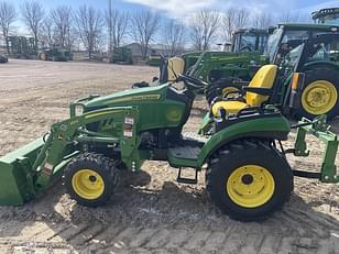 Main image John Deere 2025R 8