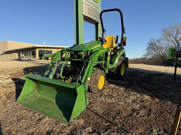 Image of John Deere 2025R Primary image