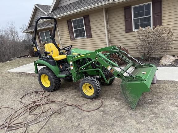 Image of John Deere 2025R equipment image 2