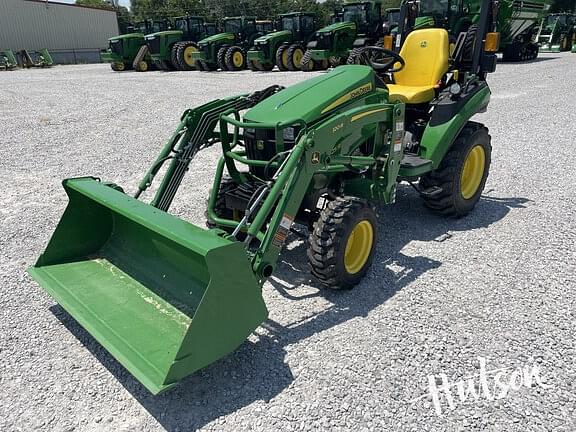 Image of John Deere 2025R equipment image 1