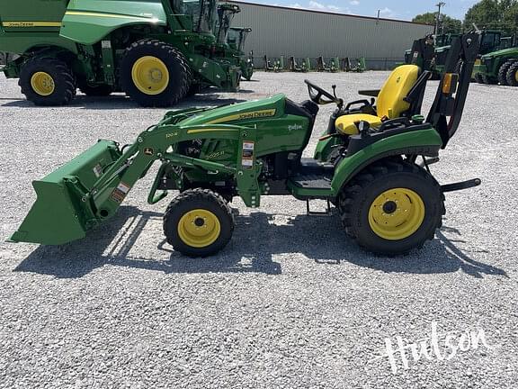 Image of John Deere 2025R equipment image 2