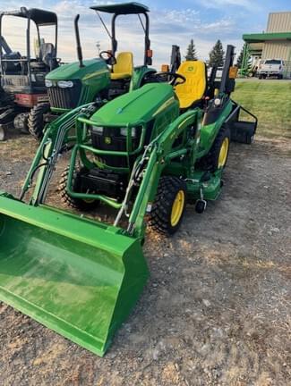 Image of John Deere 2025R equipment image 2