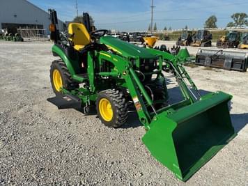 Main image John Deere 2025R