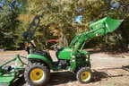 Image of John Deere 2025R equipment image 2