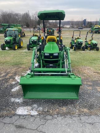 Image of John Deere 2025R equipment image 2
