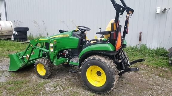 Image of John Deere 2025R equipment image 1