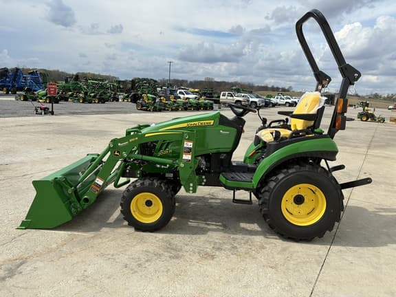 Image of John Deere 2025R equipment image 3