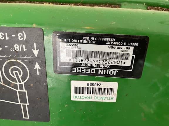 Image of John Deere 2025R equipment image 1