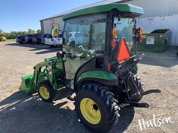Image of John Deere 2025R equipment image 1