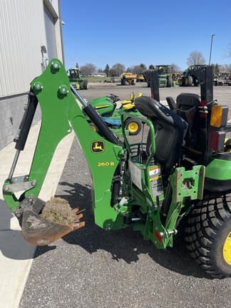 Image of John Deere 2025R equipment image 3