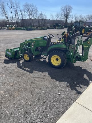 Image of John Deere 2025R equipment image 4