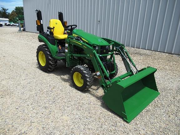 Image of John Deere 2025R equipment image 3