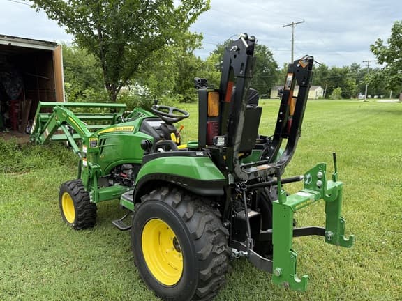 Image of John Deere 2025R equipment image 2