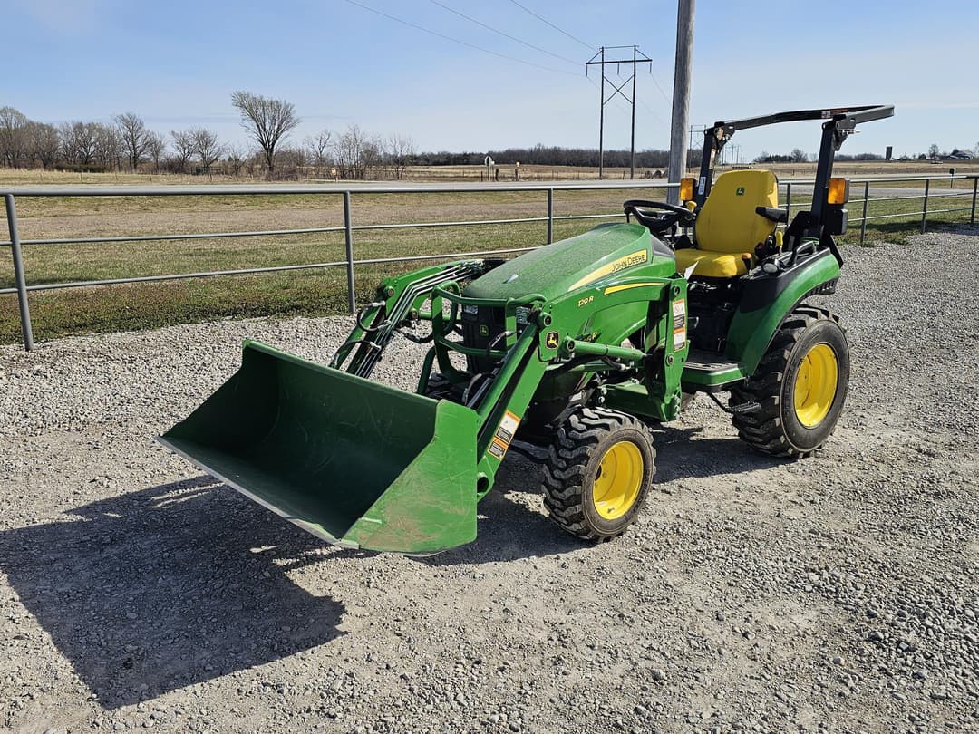 Image of John Deere 2025R Primary image