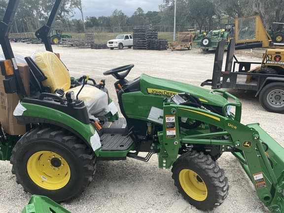 Image of John Deere 2025R equipment image 2