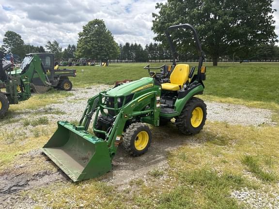 Image of John Deere 2025R Primary image