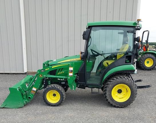 Image of John Deere 2025R equipment image 1