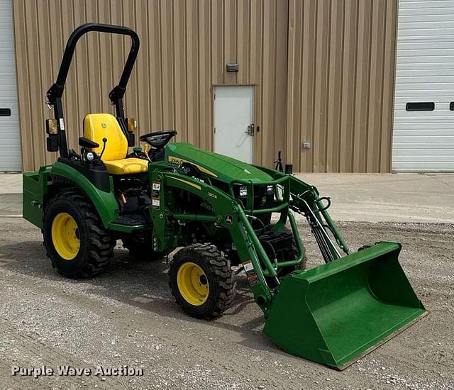Image of John Deere 2025R equipment image 2