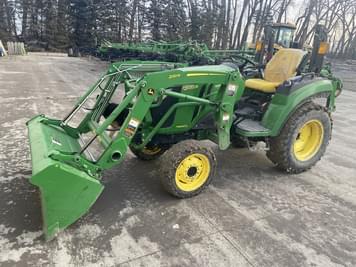 Main image John Deere 2032R