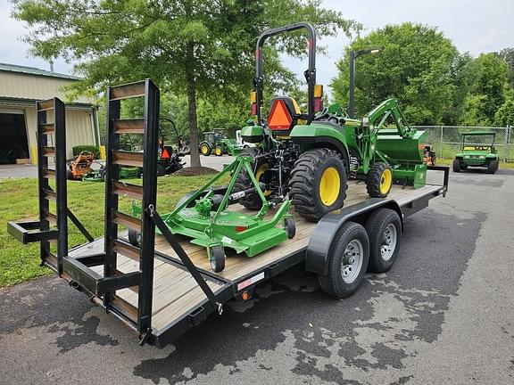 Image of John Deere 2032R equipment image 3