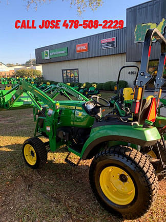 Image of John Deere 2032R equipment image 4