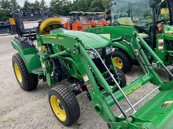 Image of John Deere 2032R Image 1