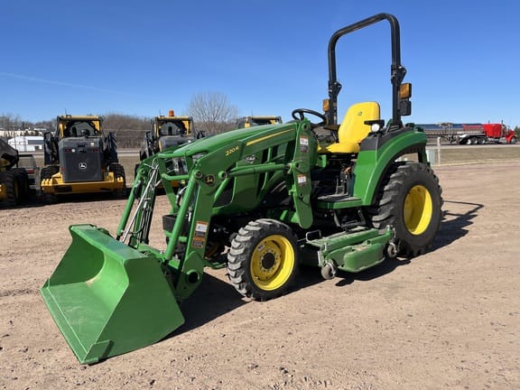 Main image John Deere 2032R