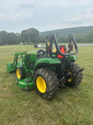 Image of John Deere 2038R equipment image 4