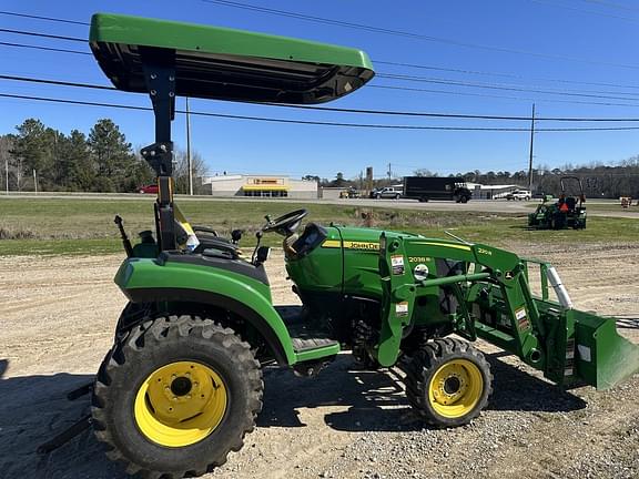 Image of John Deere 2038R equipment image 4