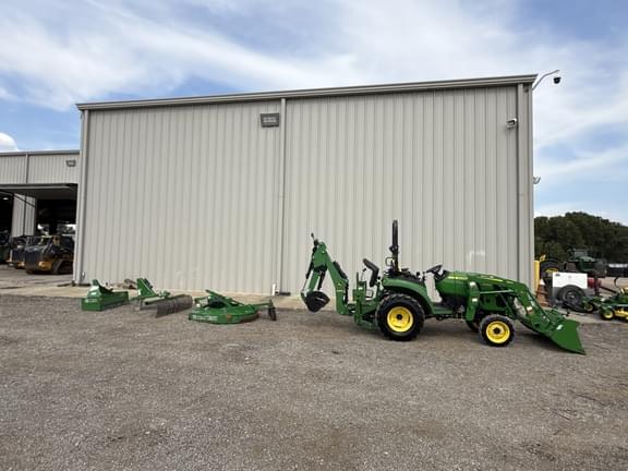 Image of John Deere 2038R equipment image 2