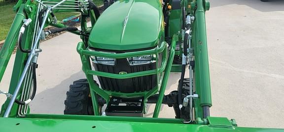 Image of John Deere 2038R equipment image 2