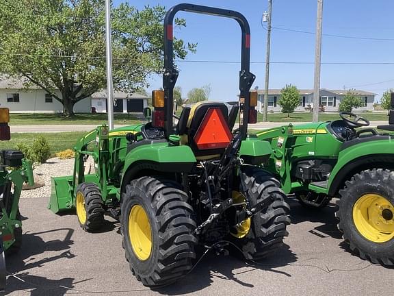 Image of John Deere 2038R equipment image 4