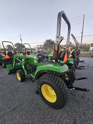 Image of John Deere 2038R equipment image 4