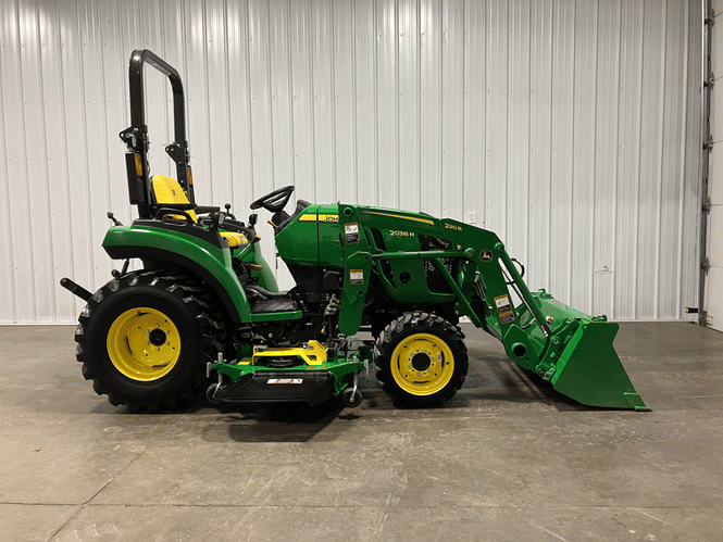 2023 John Deere 2038R Equipment Image0