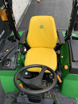 Image of John Deere 2038R equipment image 4