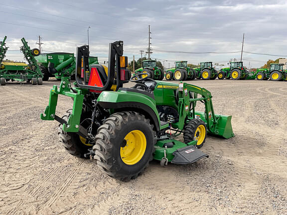 Image of John Deere 2038R equipment image 4