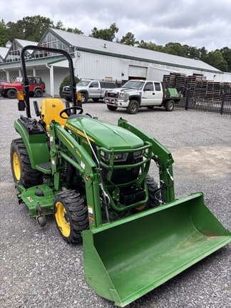 Image of John Deere 2038R equipment image 2
