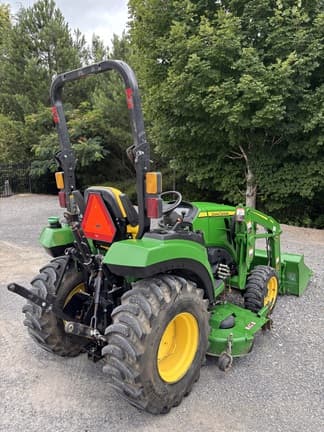 Image of John Deere 2038R equipment image 3
