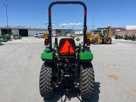 Image of John Deere 2038R equipment image 4