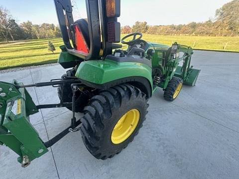 Image of John Deere 2038R equipment image 2