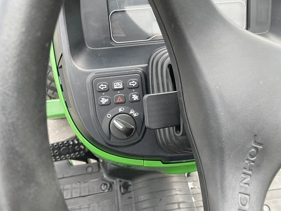 Image of John Deere 2038R equipment image 2