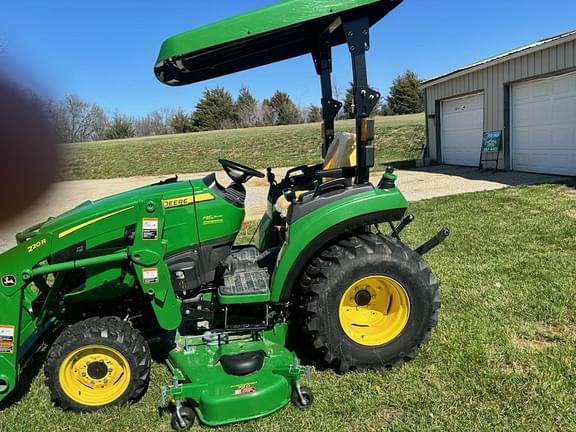 Image of John Deere 2038R equipment image 4