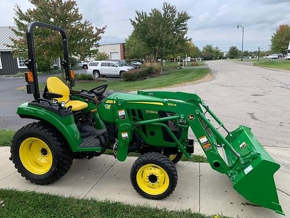 Image of John Deere 2038R equipment image 1